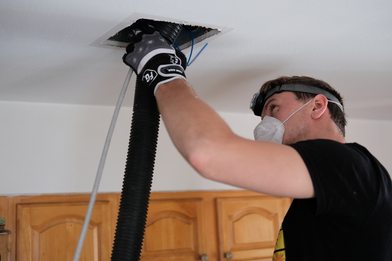 How to Choose a Residential Air Duct Cleaning Service: A Homeowner's Guide 4 air duct cleaning professional services