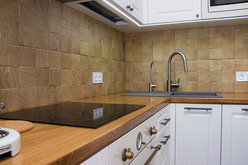 The Ultimate Cost-Saving Kitchen Remodel: A 2025 Guide 2 tiles bring kitchen elements together