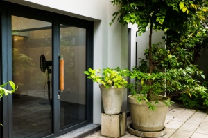 Shutterstock 2168616103